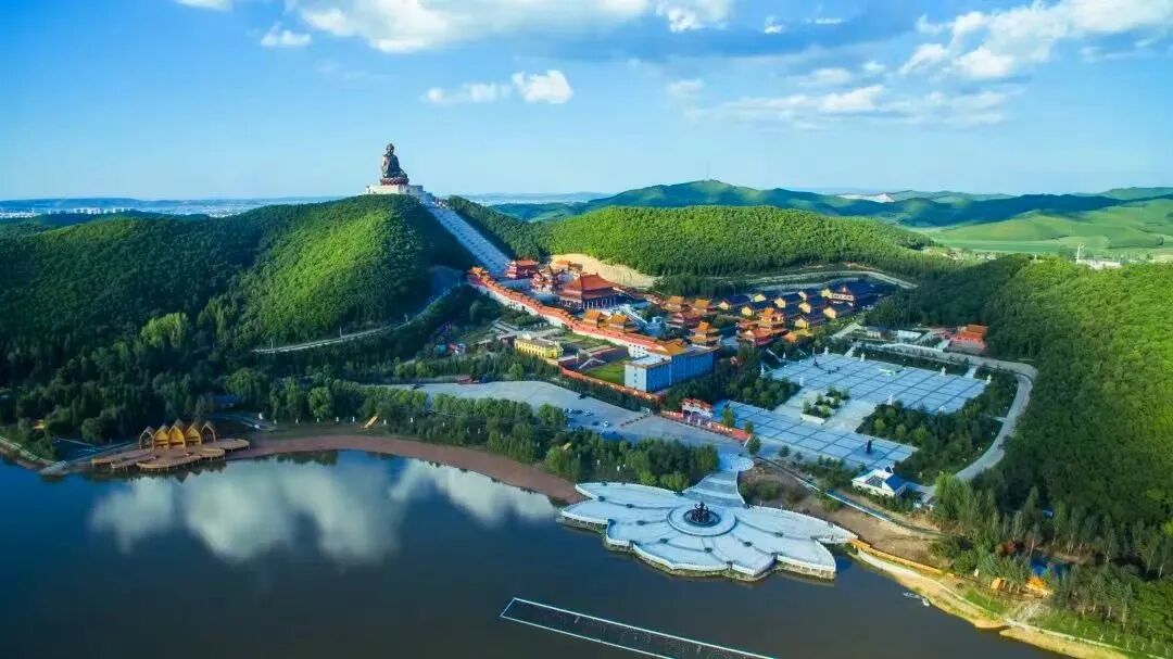 出行提示_延邊州國(guó)慶中秋假期交通出行提示_2025年國(guó)慶中秋假期道路交通安全管理