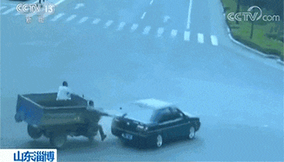 農用車貨運安全_出行提示_農用車非法載人危害