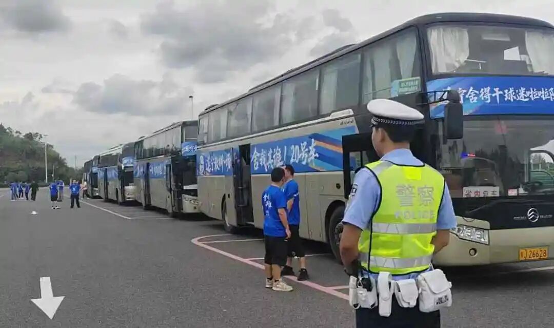 國慶中秋雙節(jié)出行安全提示_國慶節(jié)高速免費(fèi)通行時(shí)間_出行提示