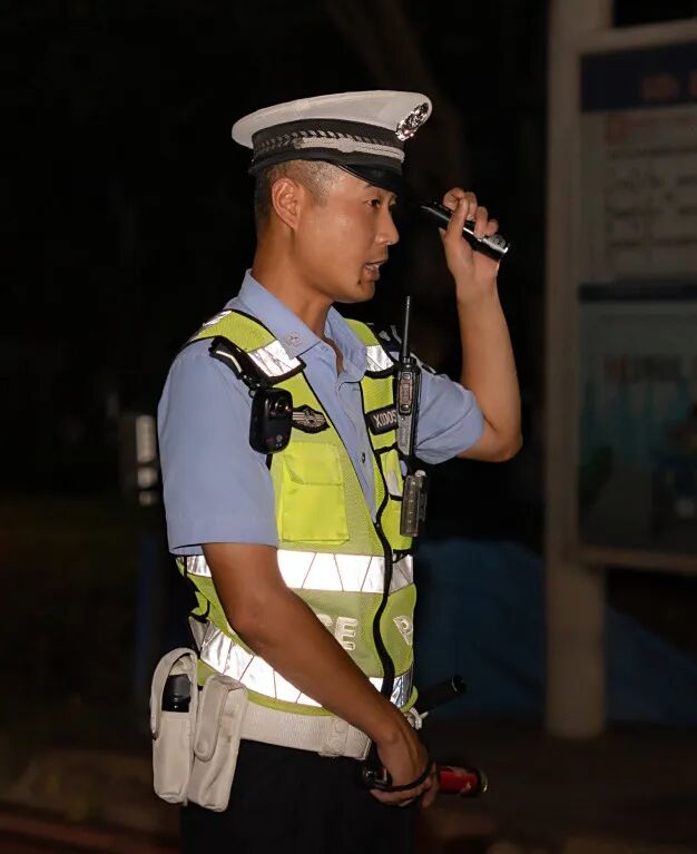 出行提示_國慶節(jié)高速免費(fèi)通行時(shí)間_國慶中秋雙節(jié)出行安全提示